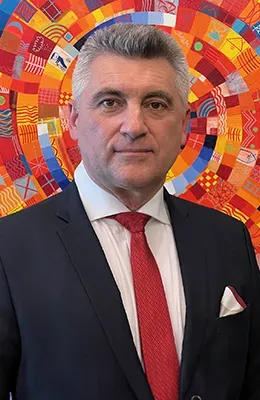 Master Lawyer Istilien Siméonov