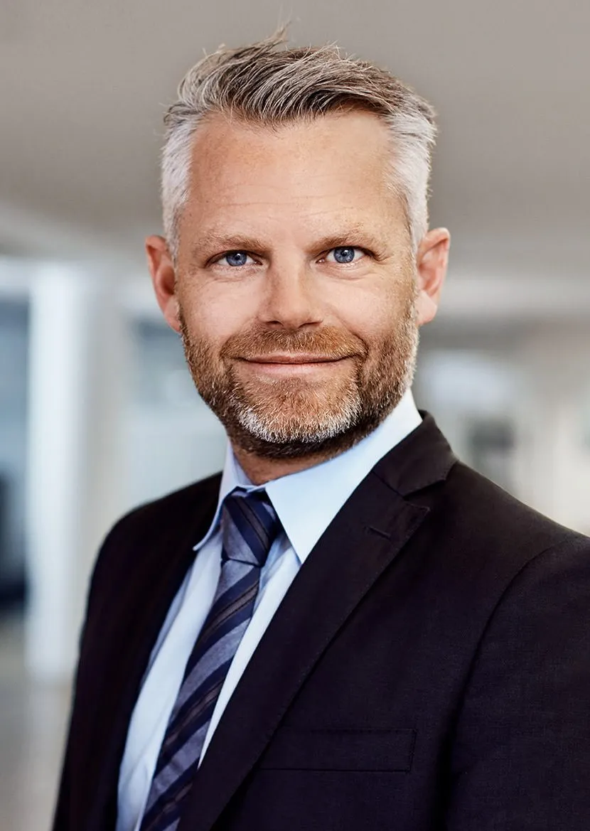 Maître Avocat Søren SLOTH