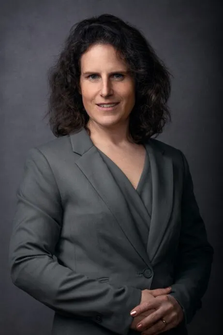 Maestro Abogado Martina Kačerová