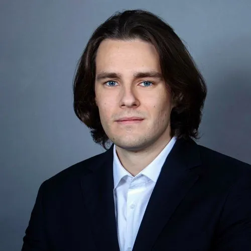 Maestro Avvocato Dominik Spaček