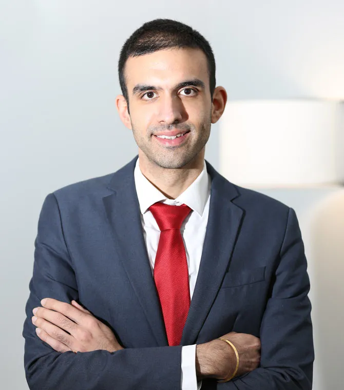 Master Lawyer Farmahan INDERJIT