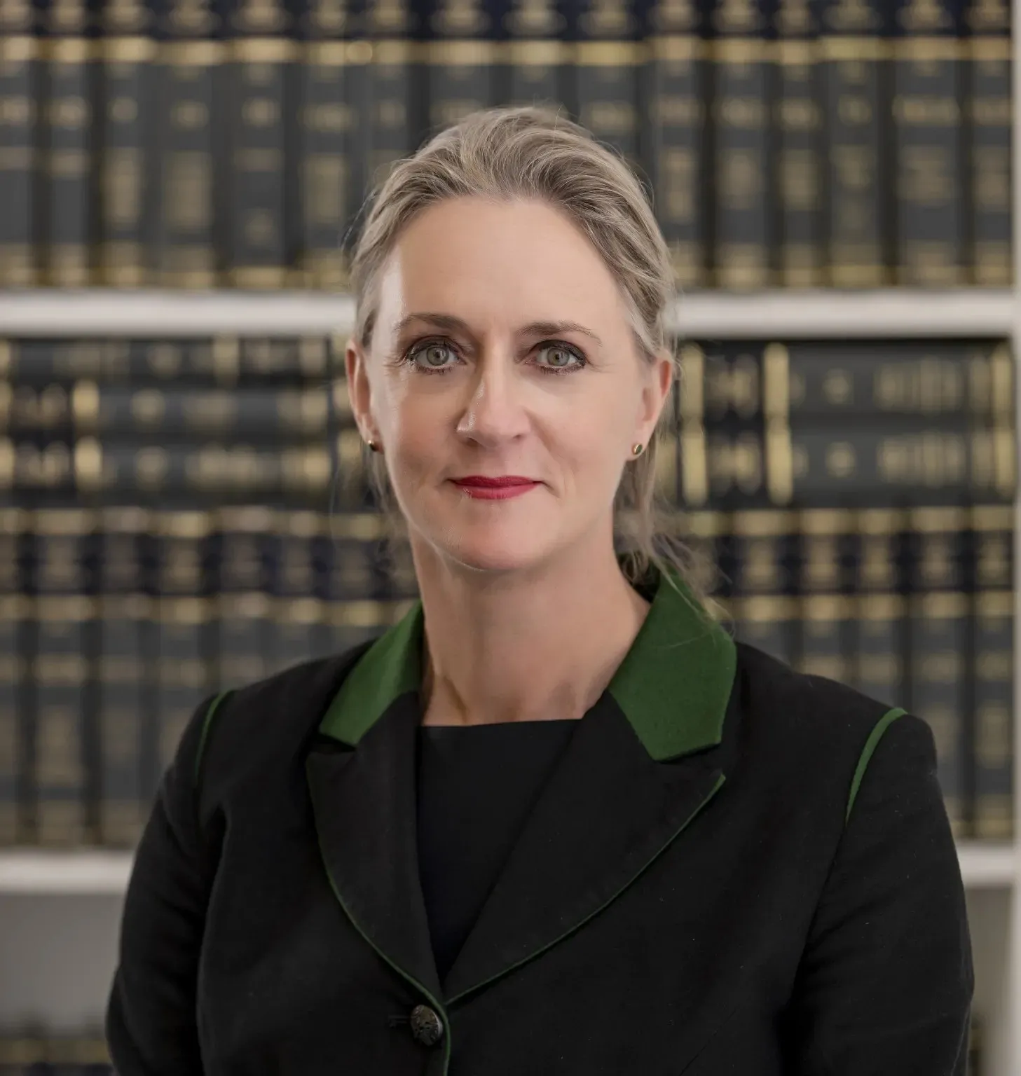 Master Lawyer Robyn ALLARDICE