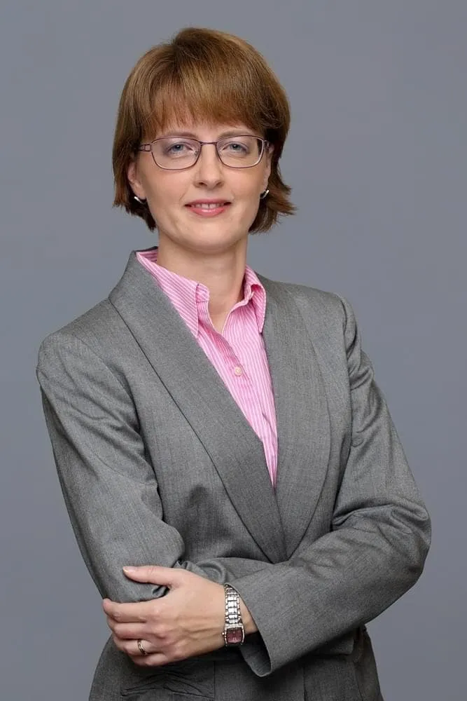 Maestro Abogado Zuzana Zuntova