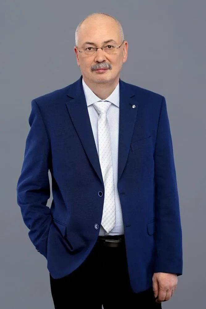 Maestro Abogado Karel ELIAS