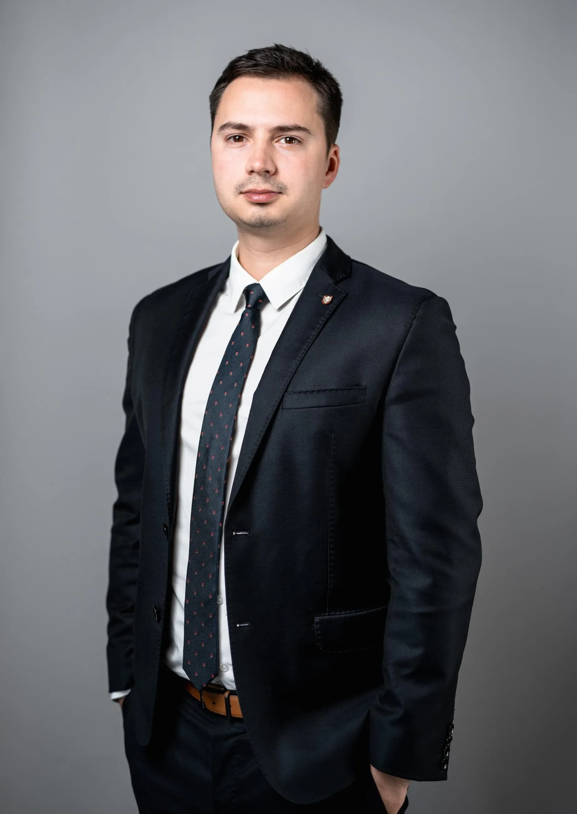 Maestro Abogado Thomas Janosko