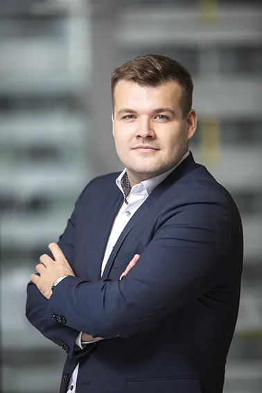 Maître Avocat Marek Vávra