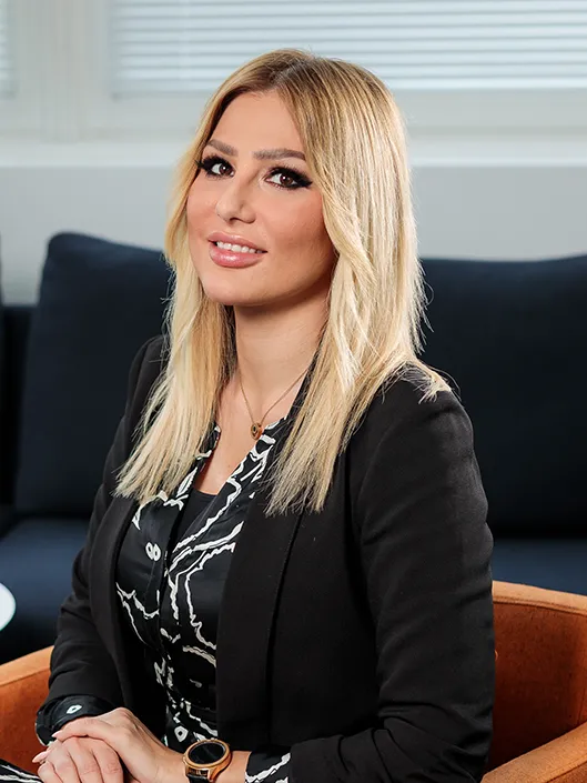 Master Anwalt Tereza ŠARIĆ