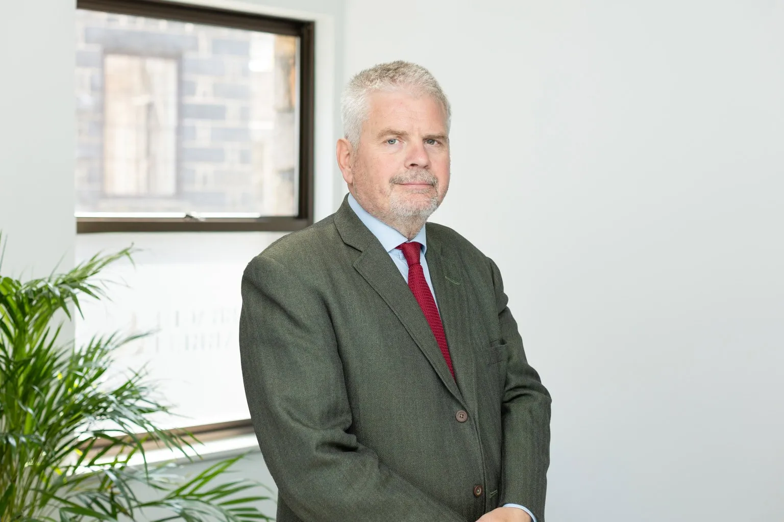 Master Lawyer Gavin FARRELL