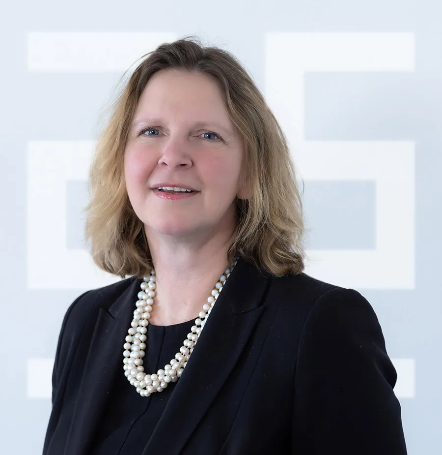 Maître Avocat Clare TEE