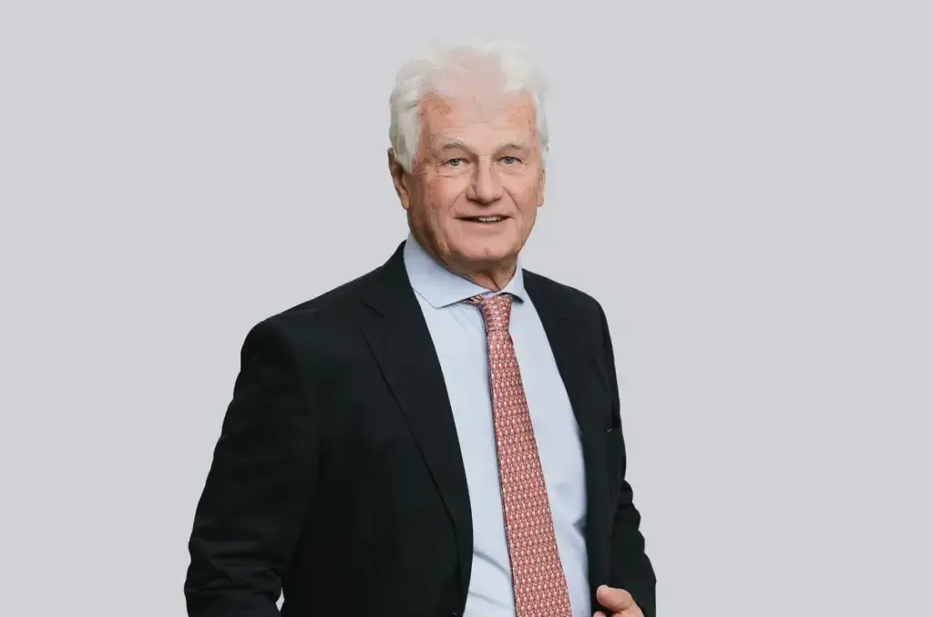 Maestro Avvocato ANDRÁS SZECSKAY