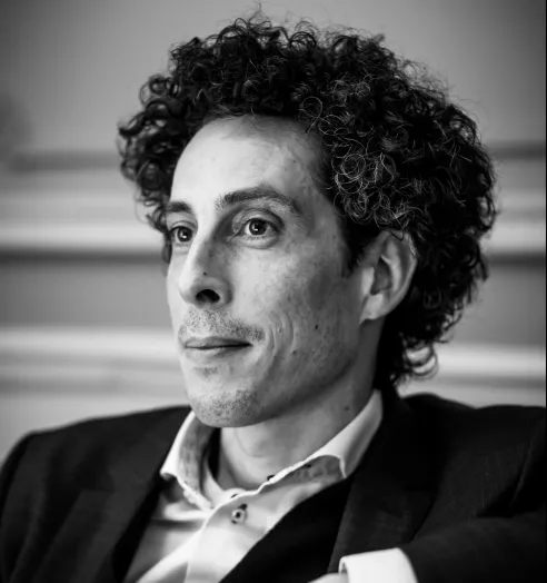 Maître Avocat Dave VAN MOPPES