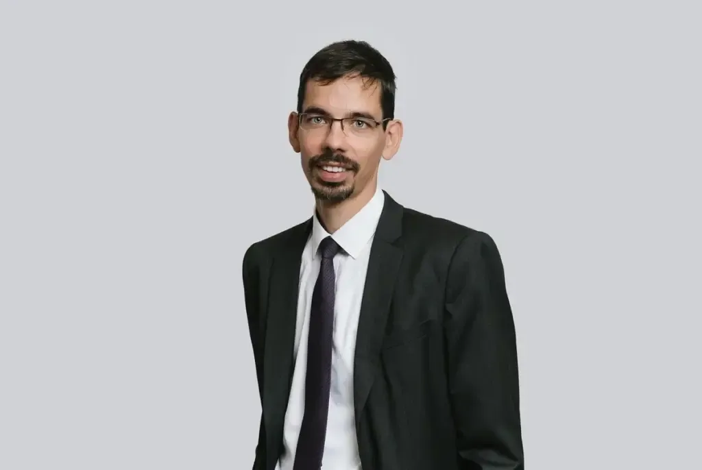 Master Lawyer BENCE MOLNAR