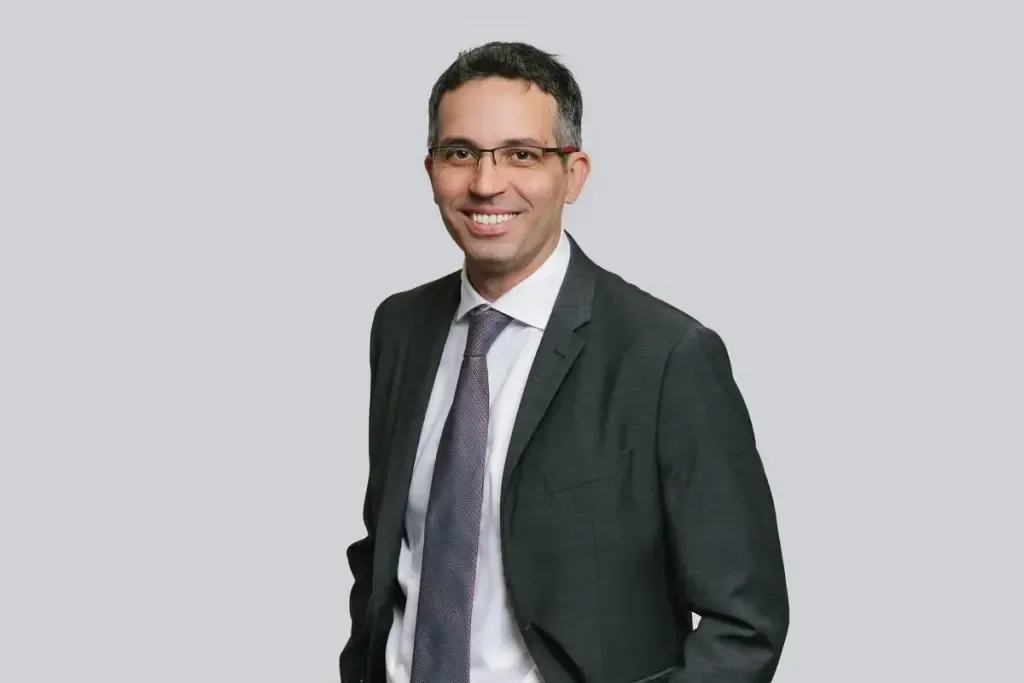 Maestro Abogado GERGELY BENYO