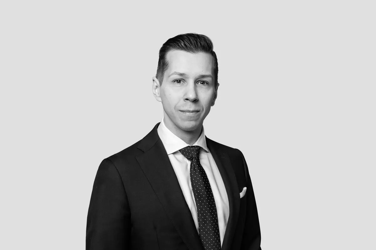Maestro Avvocato Valle-veikko ERONEN