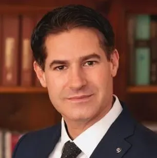 Master Anwalt Csaba Lassan
