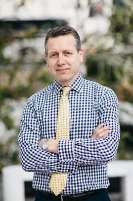 Maître Avocat Damian P MOLYNEUX