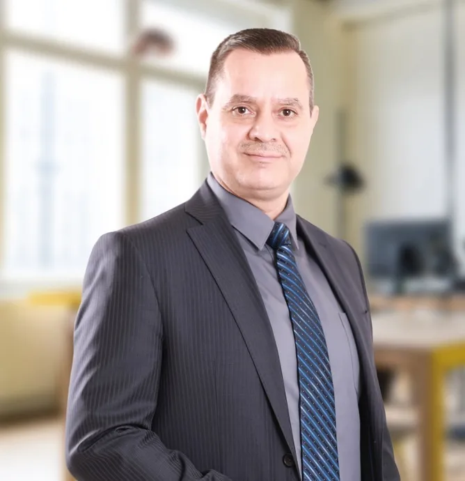Maître Avocat Forat Kuba