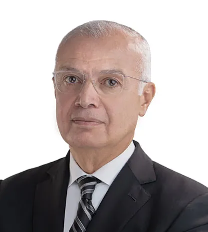 Maestro Abogado Amr ELDIB