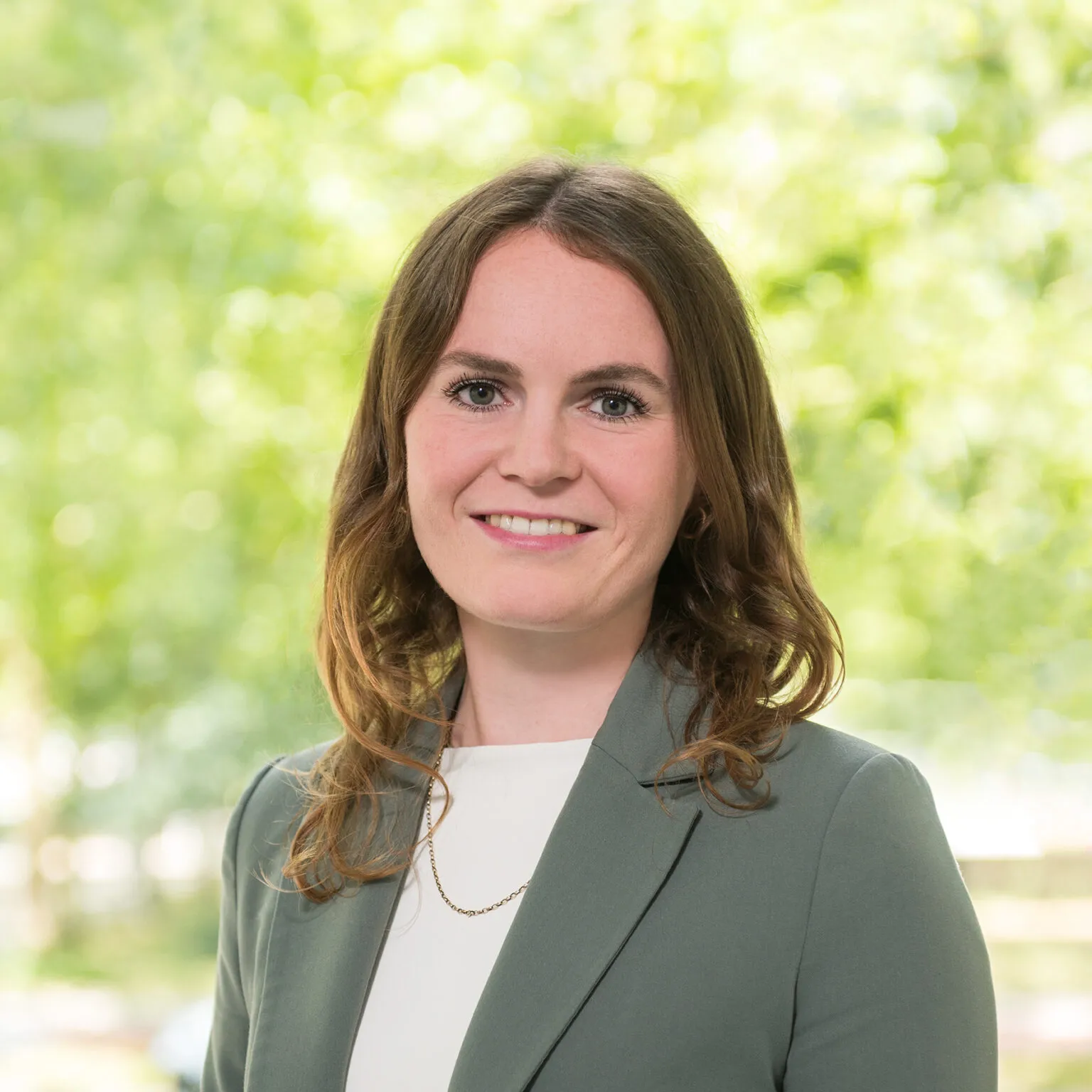 Master Lawyer Stella VAN MEIJL