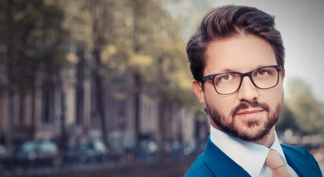 Master Lawyer Eric STELLER