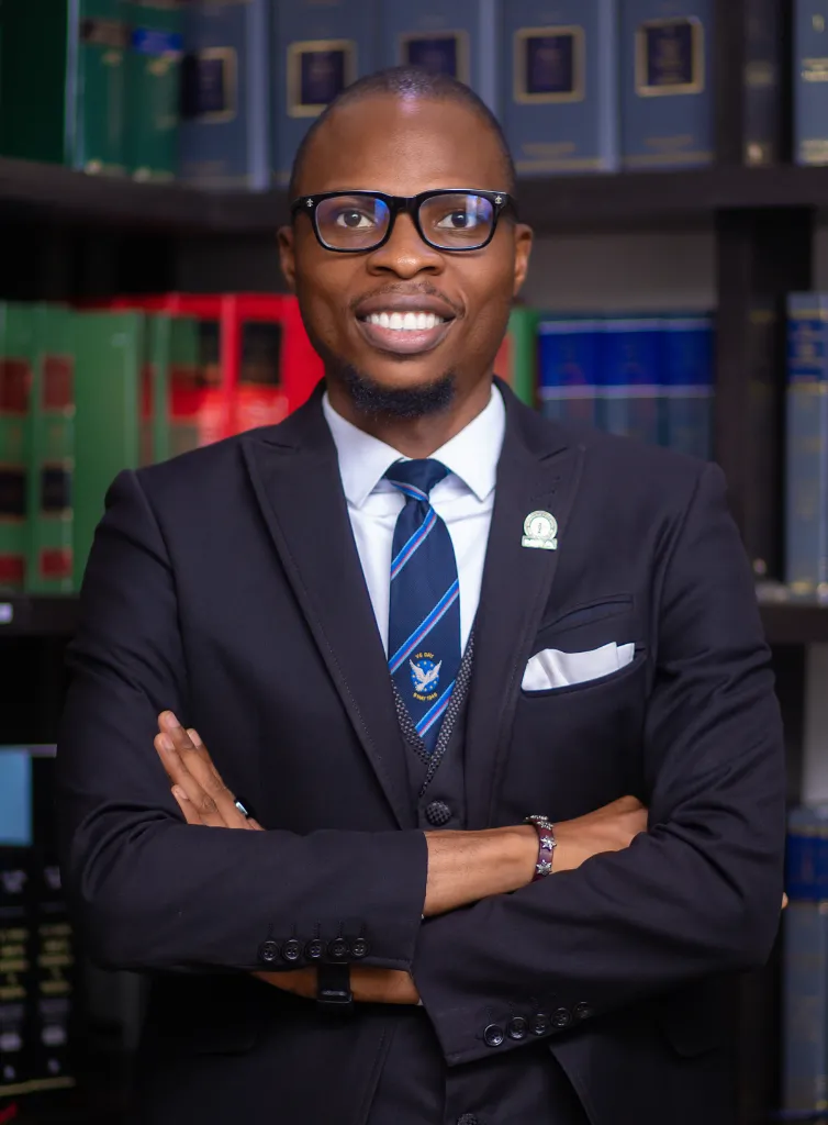 Maestro Avvocato Morenikeji ONI