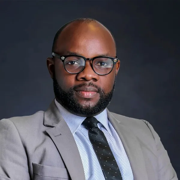 Maestro Abogado Japhet ENEH