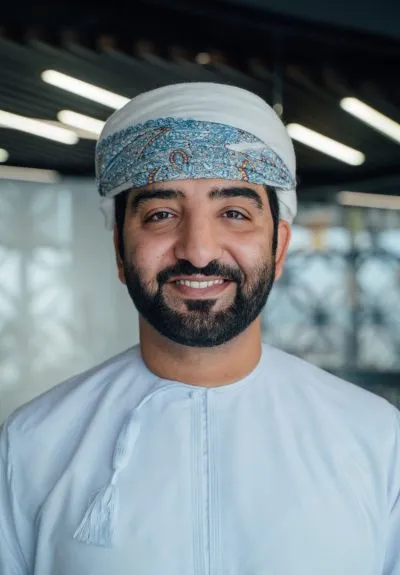 Master Anwalt MAADH AL GHAILANI