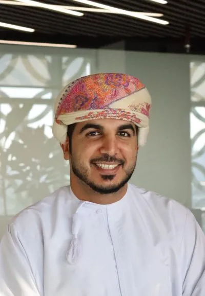 Meester Advocaat AHMED AL HINAI