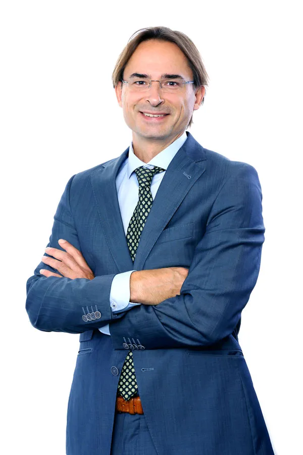 Maestro Abogado Jim BRACKE