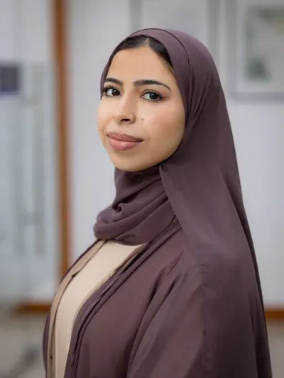 Maestro Abogado Farah Al Qubtan