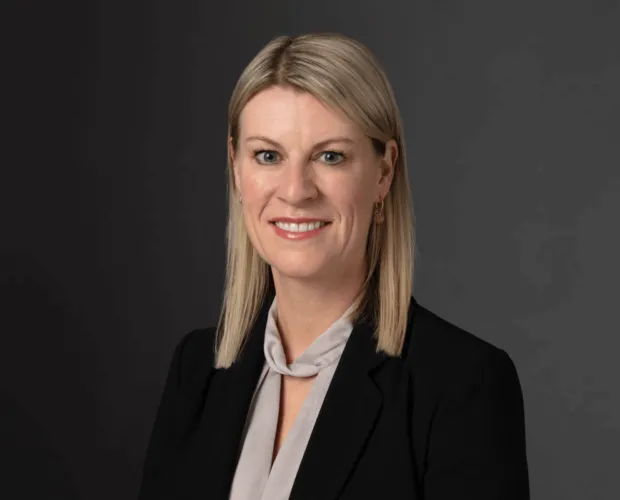 Maître Avocat Christina HALL