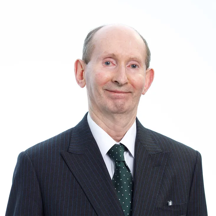 Master Anwalt Charles THACKER