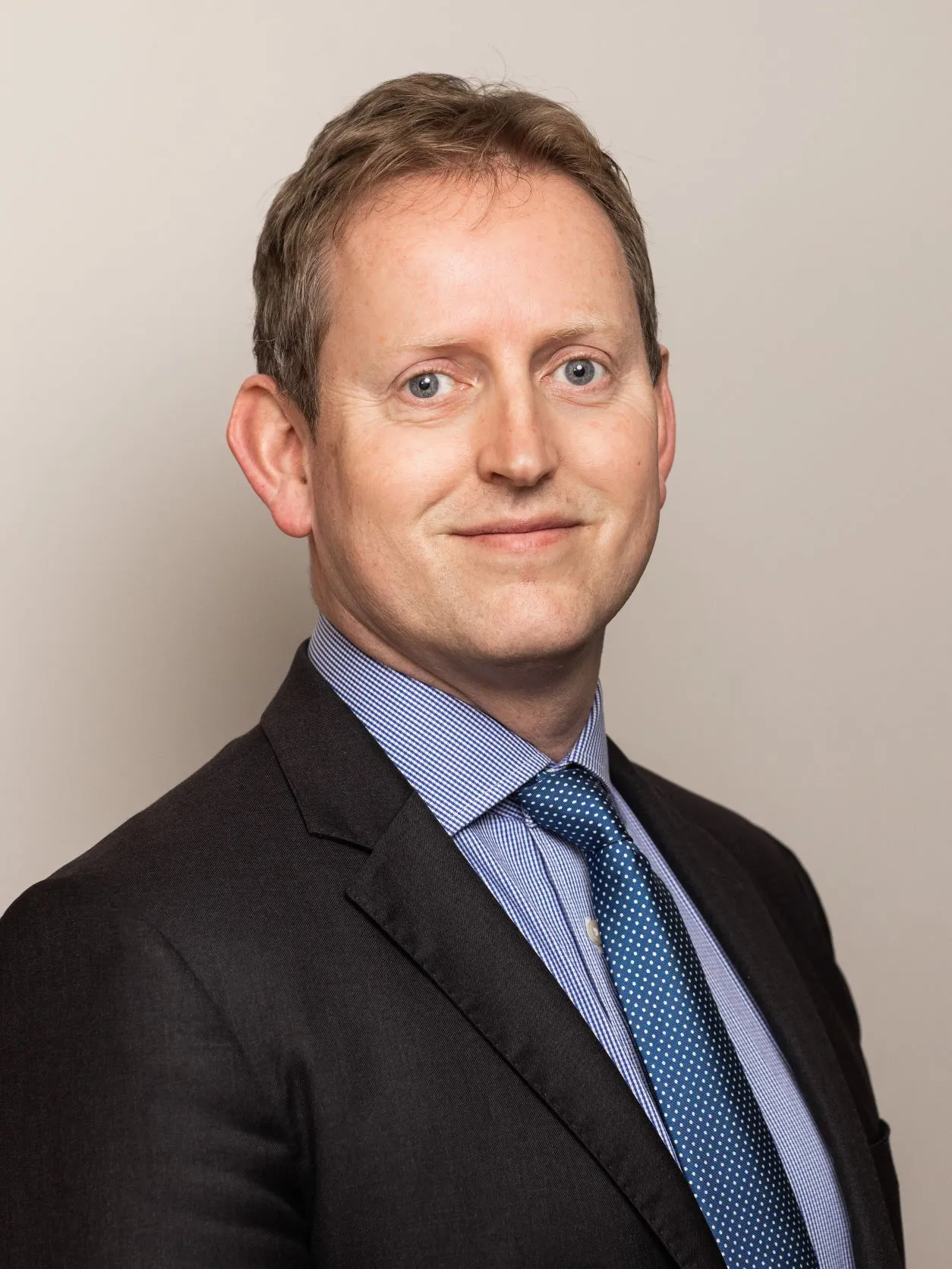Maître Avocat Howard SHARP KC