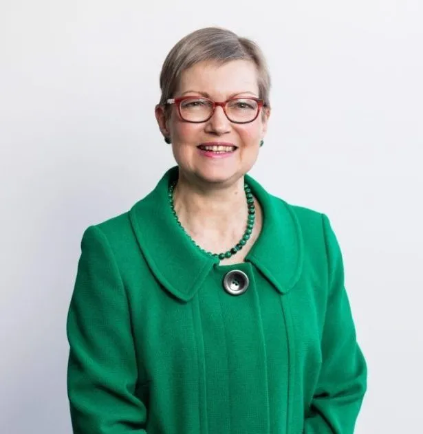 Maître Avocat anne HEMBRY