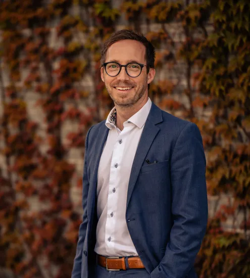 Meester Advocaat Bjornar HULBAK