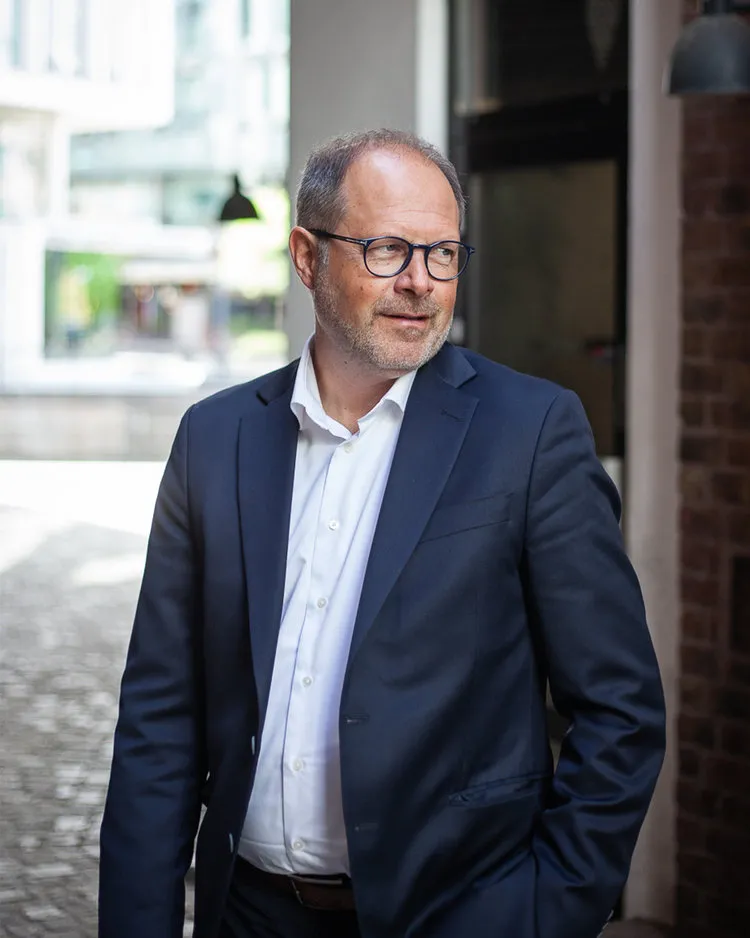 Meester Advocaat Lars BERNTSEN