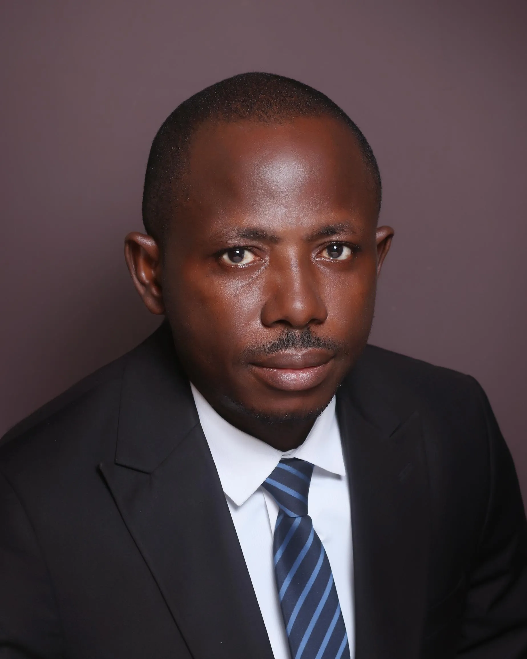 Master Anwalt Salomon OGBOGBOYIBO