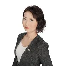 Meester Advocaat Ayano KANEZUKA