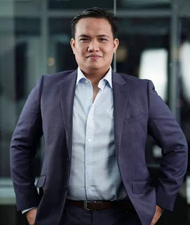 Master Anwalt Nick Alversado Pataueg Jr