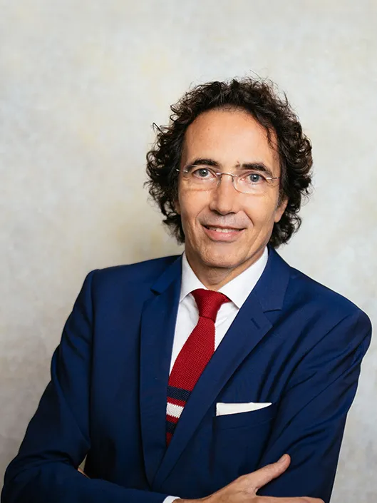 Master Anwalt Domagoj TRUHAR