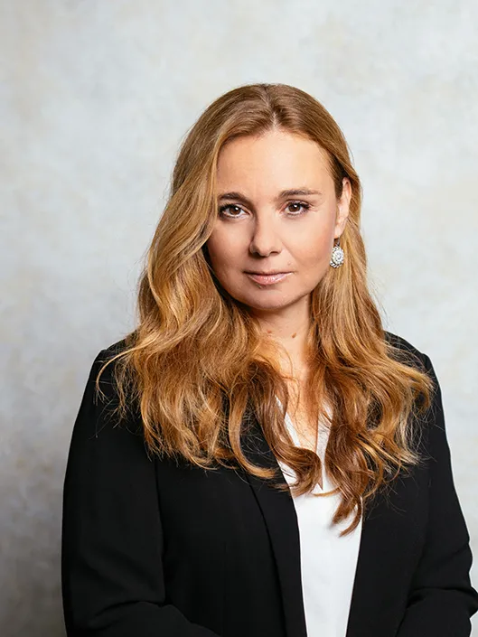 Maestro Abogado Iva MARKOTIĆ BAGARIĆ