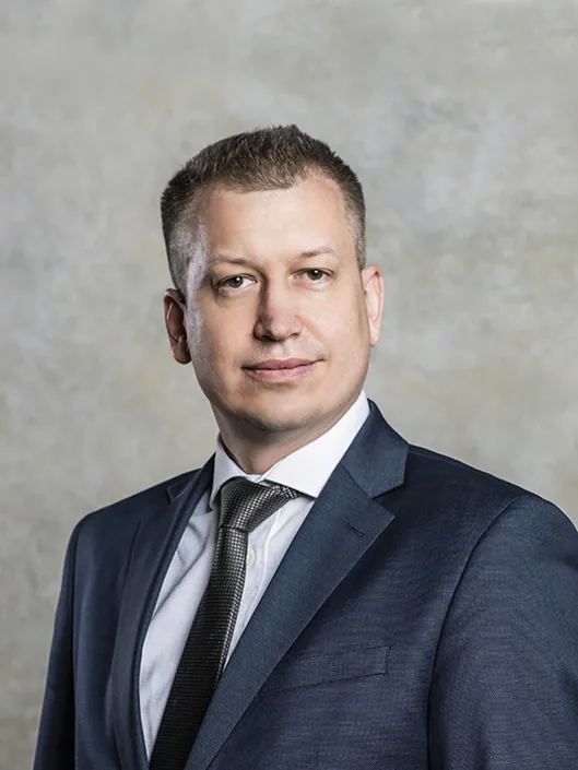 Maestro Abogado Tin TEŽAK