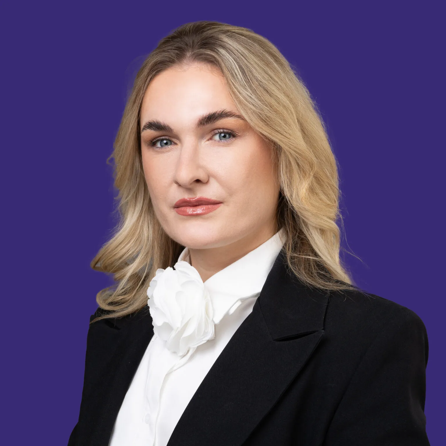 Meester Advocaat Gabriela PETÁKOVÁ