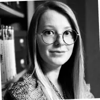 Master Lawyer Sofie Provenier