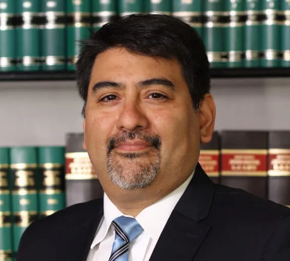 Maître Avocat Gustavo ARIEL ATTA