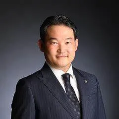 Maestro Abogado Tomohiro KUROHARA