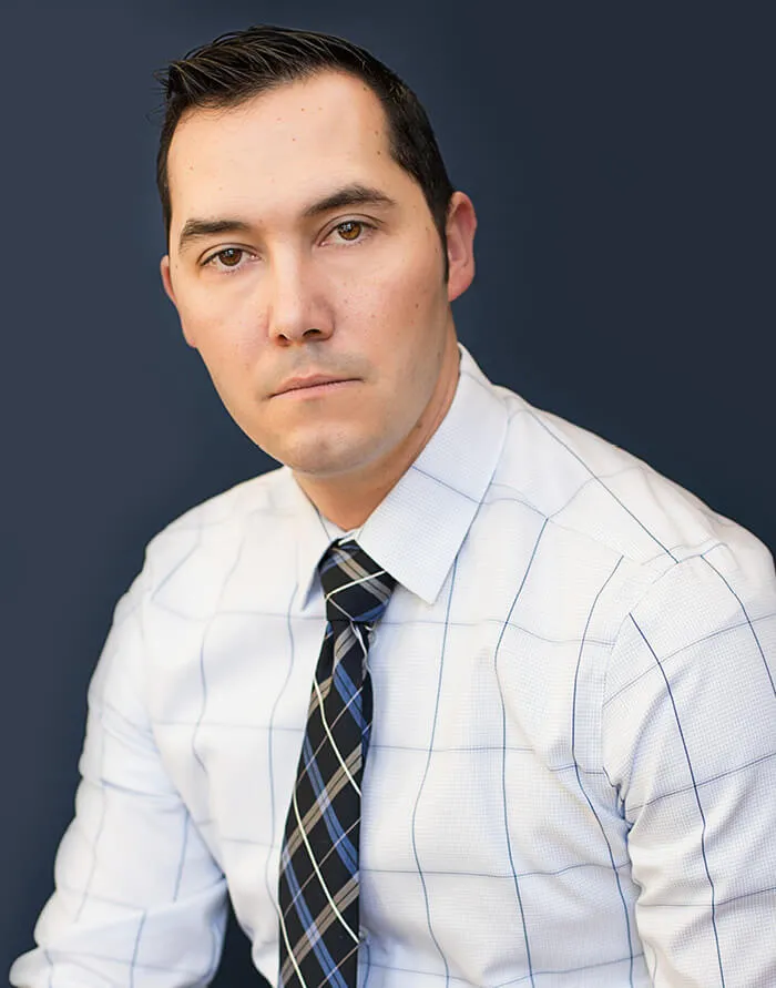 Maestro Avvocato Bradly A. CARLSON