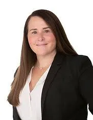 Master Anwalt Sheena A. FOYE