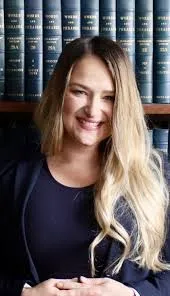 Maître Avocat Erin KIRSCH