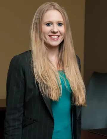 Maestro Avvocato Ashley B. KOCIAN